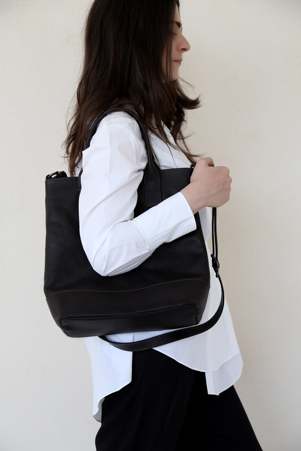 V Tote Bison - Corîu - Leather Bags